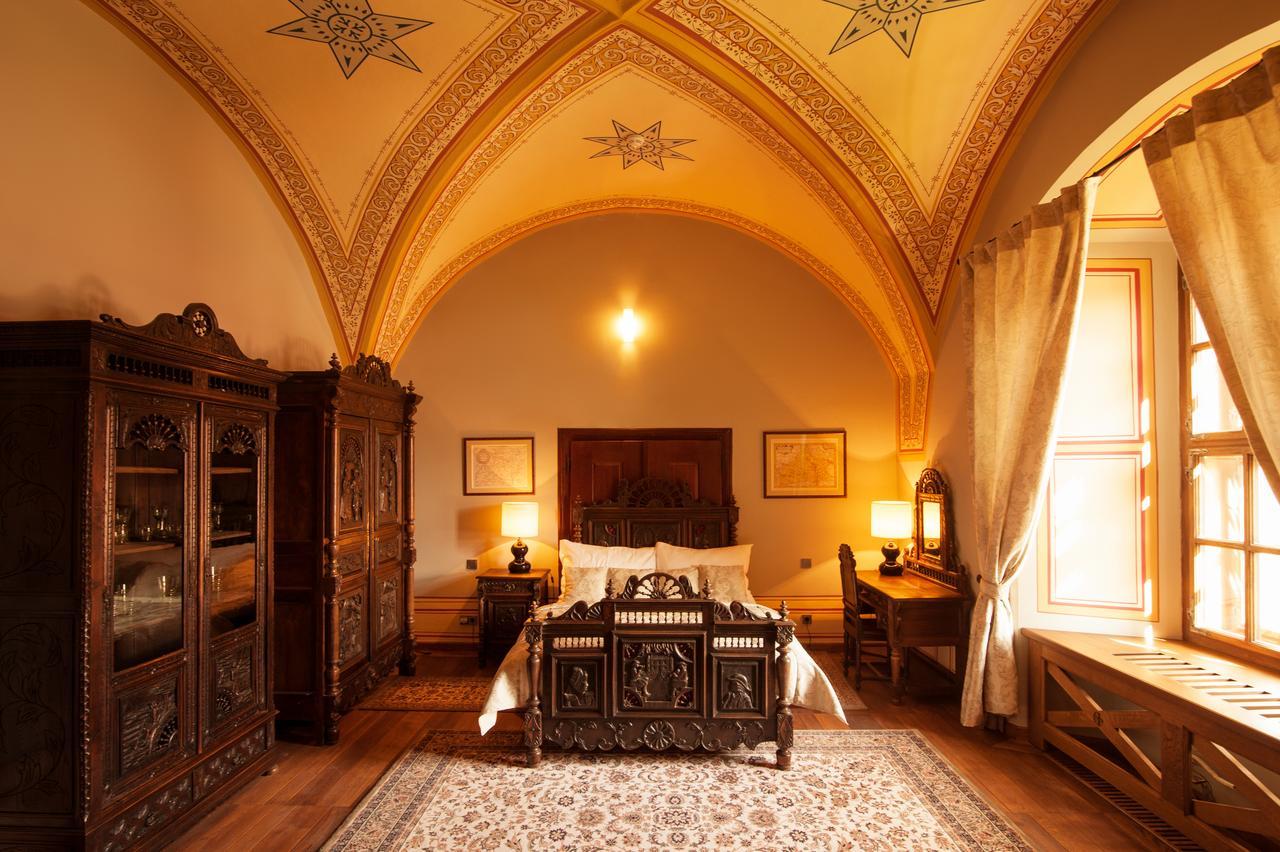 Hotel Zamek Valec Vladislav Buitenkant foto